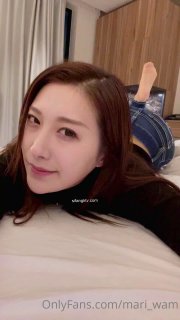 一个人看的电影在线播放极品巨乳人妻